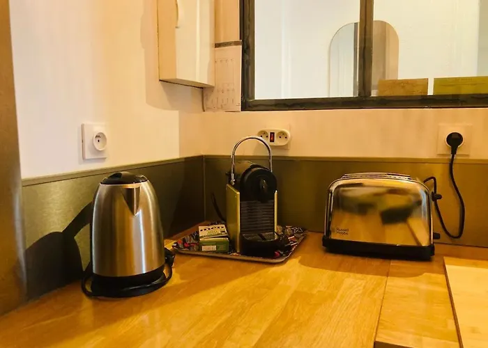 Appt De Charme T3 50m2 Hypercentre شقة